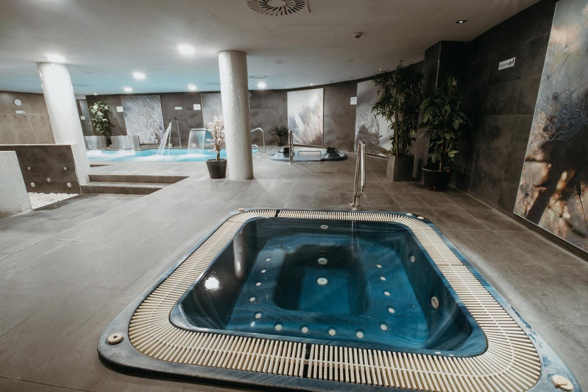 Azz Asturias Langrehotel & Spa Langreo Eksteriør bilde